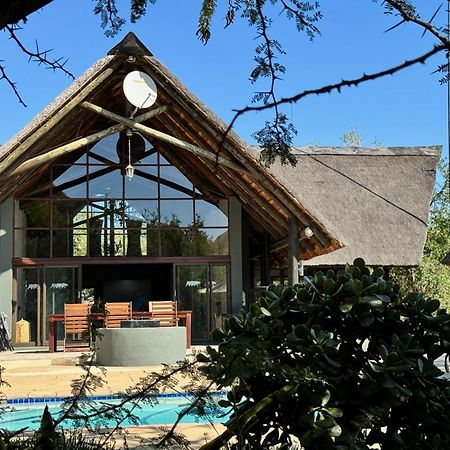 Pangolin Game Lodge - Self Catering, Incl 2 Game Drives Per Day Matlhagame Екстериор снимка