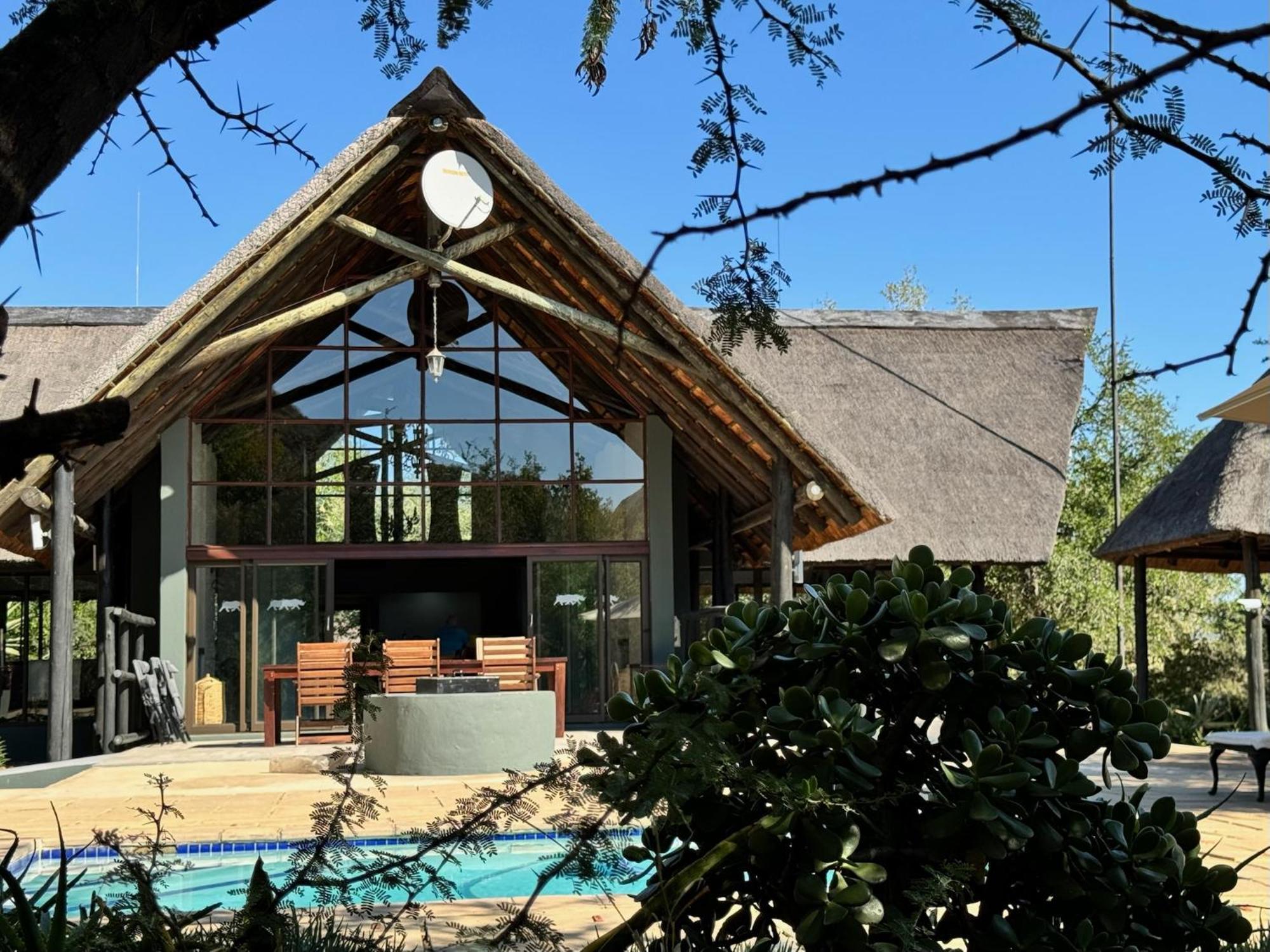 Pangolin Game Lodge - Self Catering, Incl 2 Game Drives Per Day Matlhagame Екстериор снимка