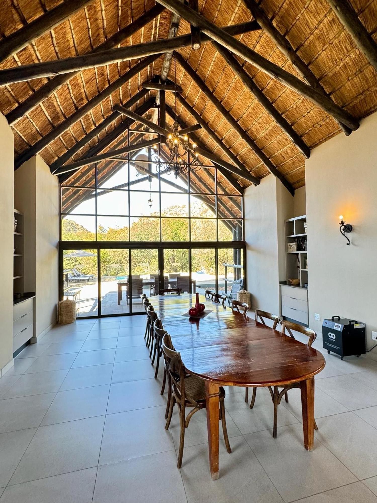 Pangolin Game Lodge - Self Catering, Incl 2 Game Drives Per Day Matlhagame Екстериор снимка