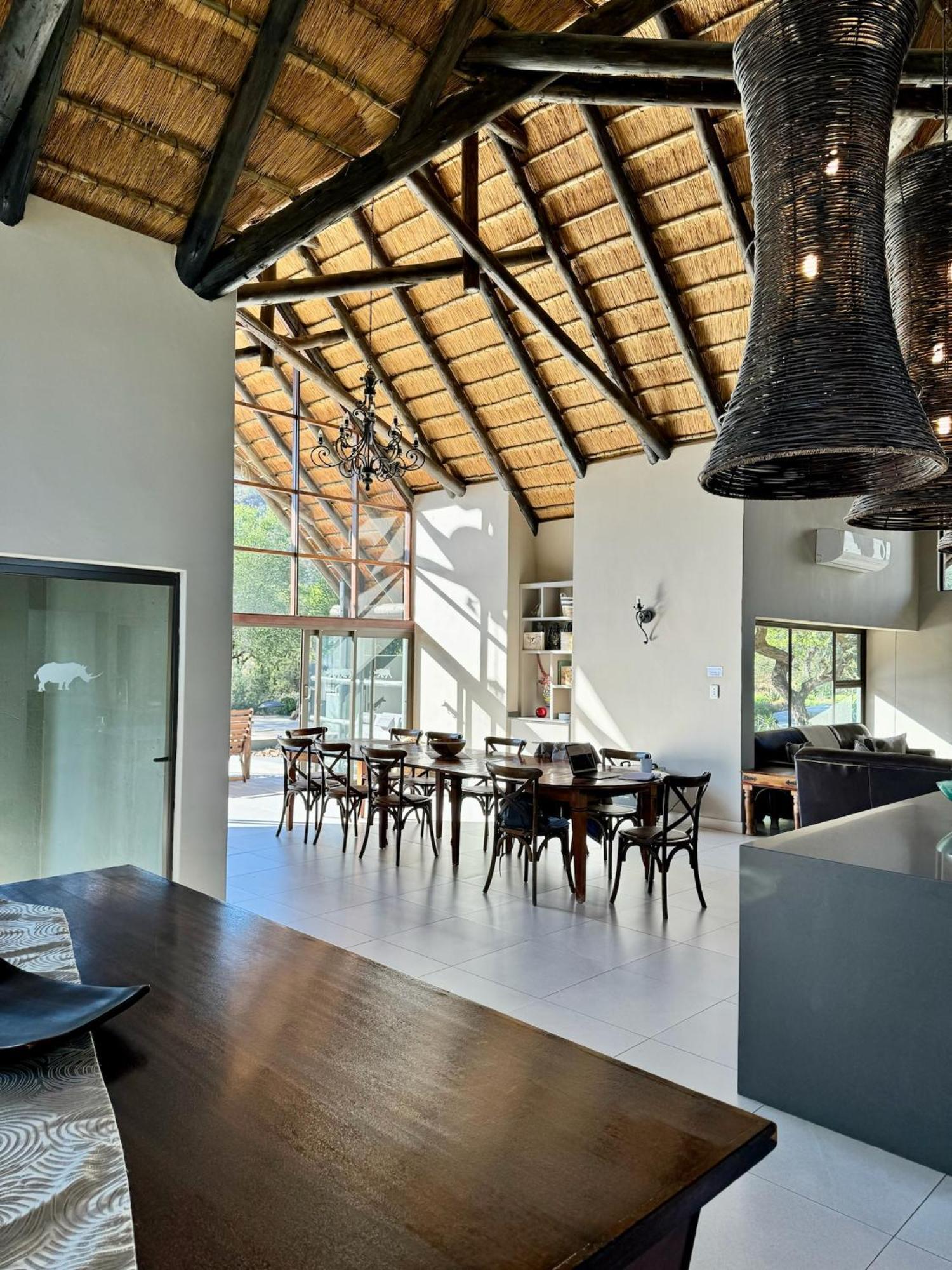 Pangolin Game Lodge - Self Catering, Incl 2 Game Drives Per Day Matlhagame Екстериор снимка